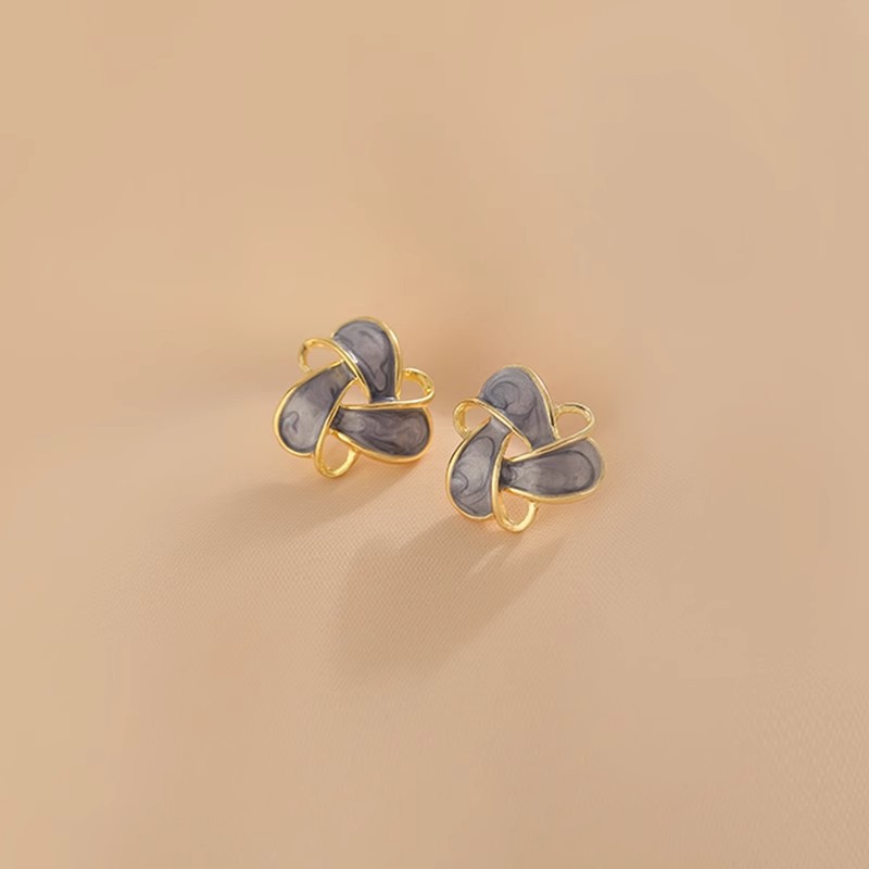 Geometric elegant retro earrings