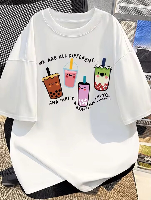 Unisex Milk Tea Print Short-Sleeved T-Shirt for Women, Casual Loose Fit, Suitable for Daily Wear, Street Wear, Fashionable Summer Wear