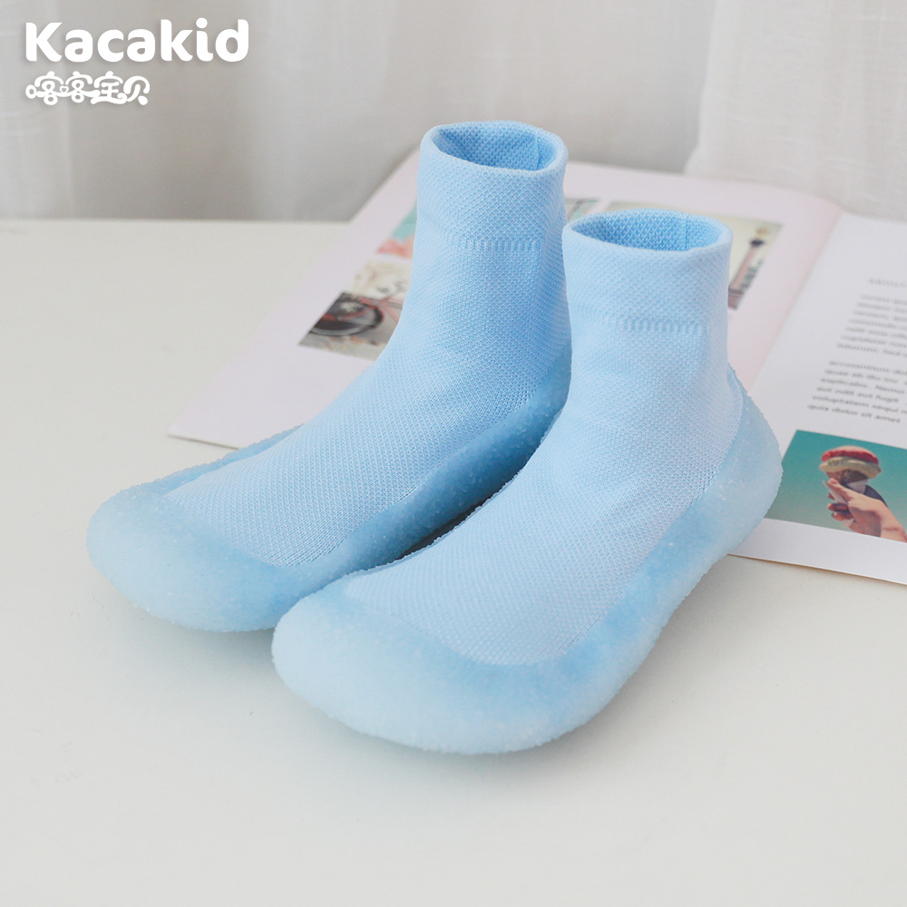 Zapatos de yoga para interiores, zapatos multifuncionales para niñas para bailar y hacer ejercicio, antideslizantes, anticaída, zapatos deportivos silenciosos, zapatos de playa familiares para niños