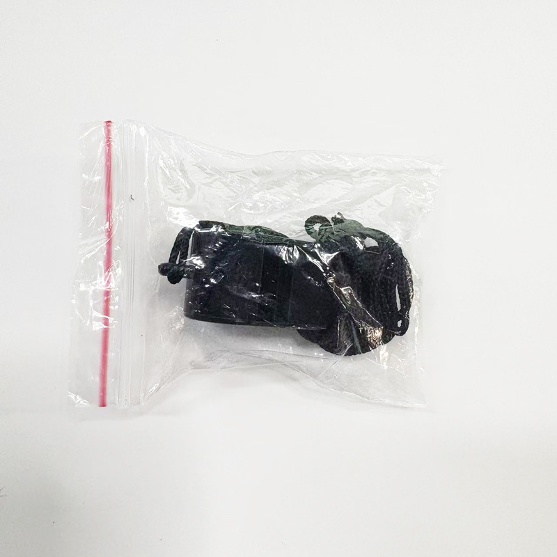 音が大きいプラスチック屋外で消防口笛審判の歩哨運動会で歩哨ファンの応援道具を訓練する|undefined