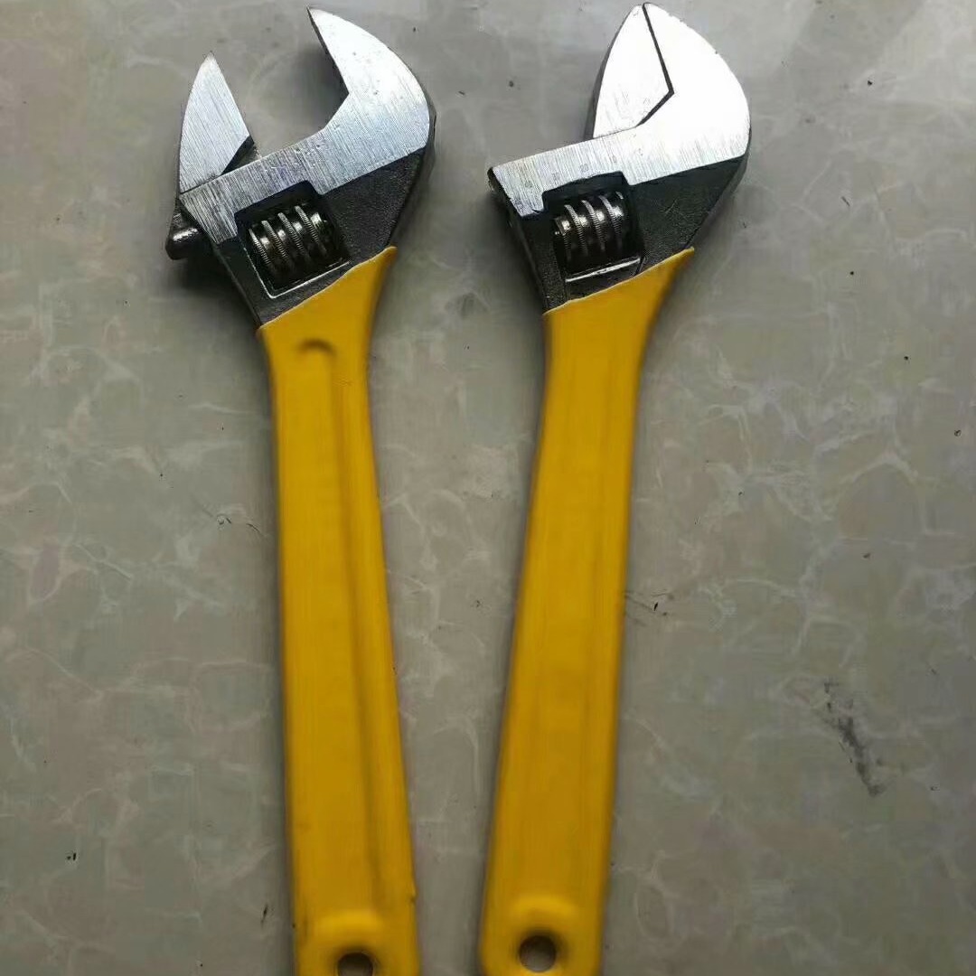 厂家生产锻打抛光沾塑活动板手