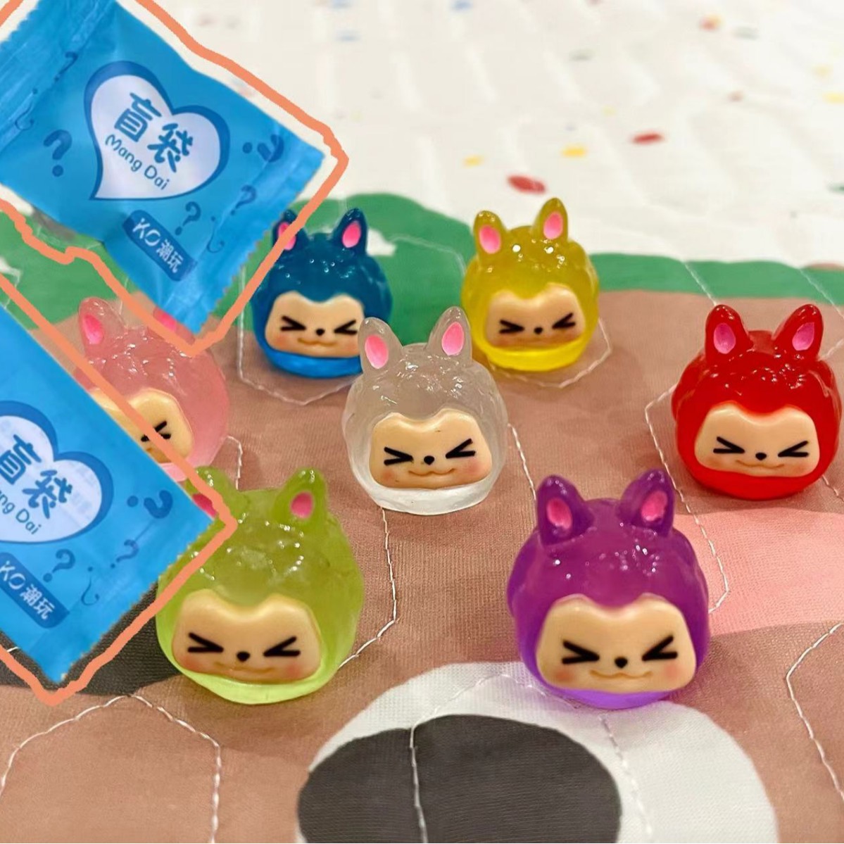 미디엄 야광 KIKI 블라인드 백 버전(혼합 색상)