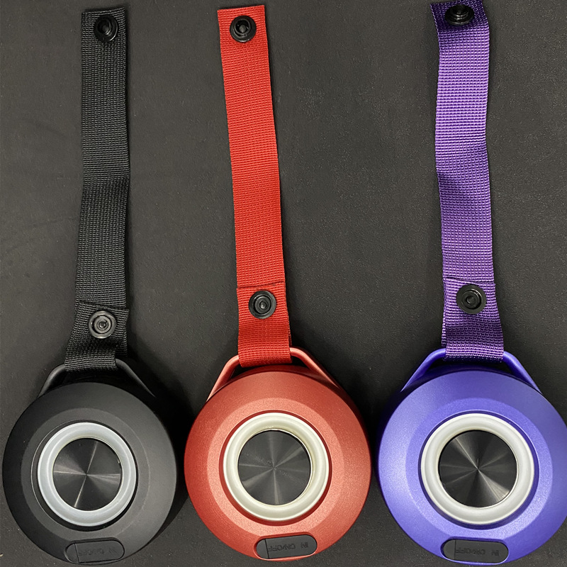 Presento personalizado transfronterizo altavoces Bluetooth inalámbricos al aire libre LED mini impermeable portátil pequeño sonido Bluetooth alto valor facial