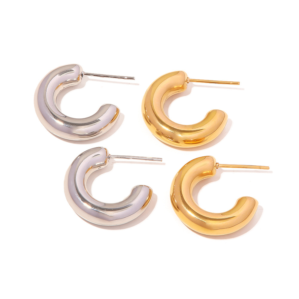 Moda europea y americana elegante en forma de C hueco Stud pendientes ins Internet celebridad de alto grado de acero de titanio simple pendientes para las mujeres