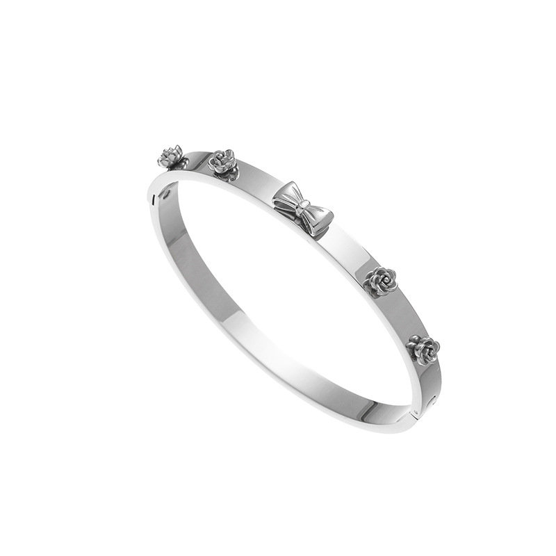 Plating Design Classic Style Flower Bow Knot Titanium Steel Bangle In Bulk