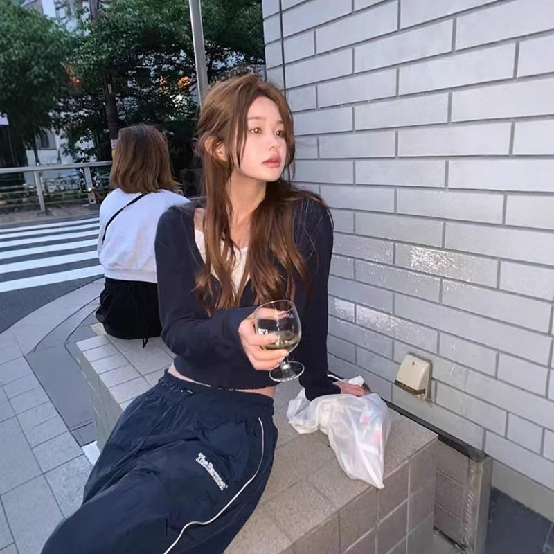 Korean Niche Brand Baima's 2025 Autumn Slim-Fit Hooded Hollow-Out Zipper Knit Cardigan Jacket Air-Conditioning Shirt for Women