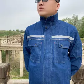 工装、制服;电焊服