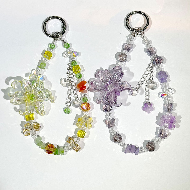 2026 New Original Design Accessory Pendant Iris Flower Phone Chain Short Anti-Loss Strap Decoration