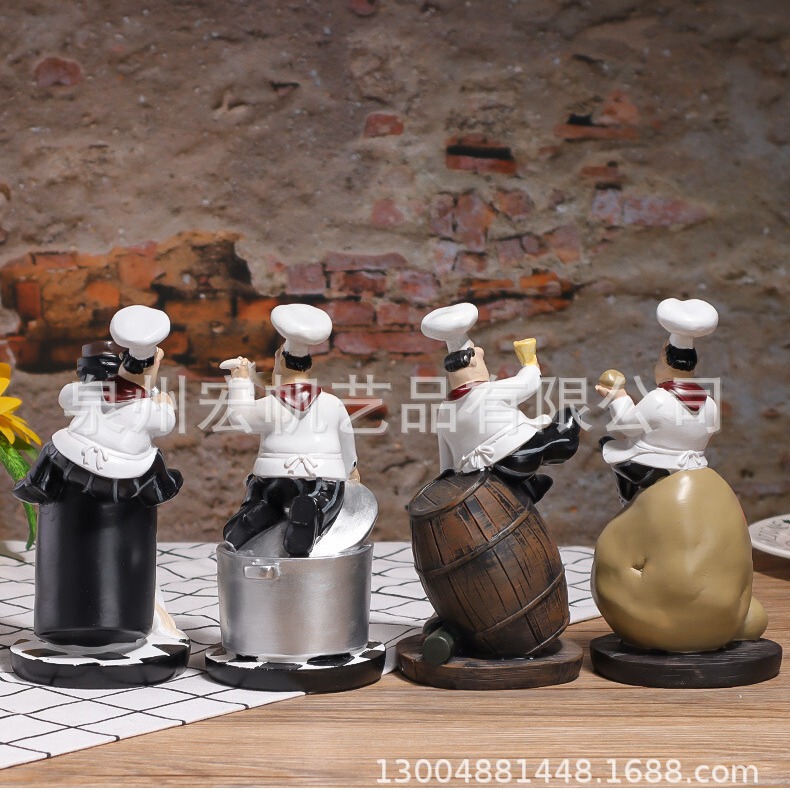 Wholesale resin crafts fashion home small ornaments potato chef combination bread coffee wine cabinet gift decoration