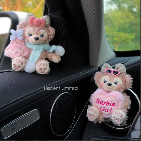 2025 nuevo coche muñeca oso de felpa Tamiflu coche aromaterapia de salida de aire decoración interior accesorios de coche decoración mujer