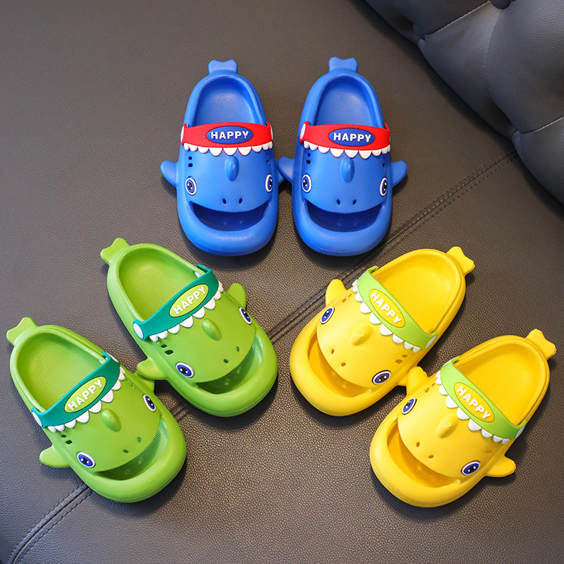 Summer EVA Slippers for Kids and Toddlers, Girl's Foot-Molded Thick-Soled Cartoon Indoor Non-Slip Home Use Children's Shoes