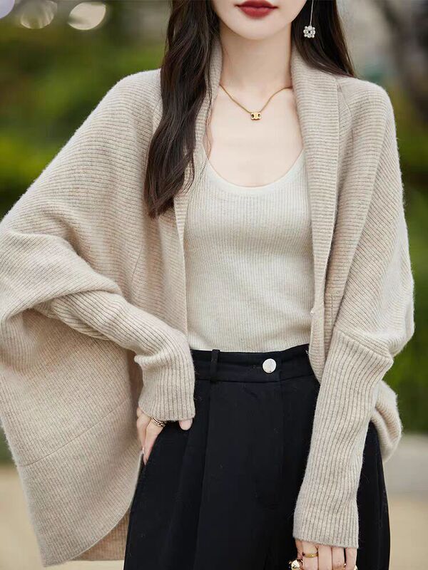 洋气时尚百搭纯色翻领蝙蝠袖披肩上衣女秋季宽松百搭针织开衫外套|undefined