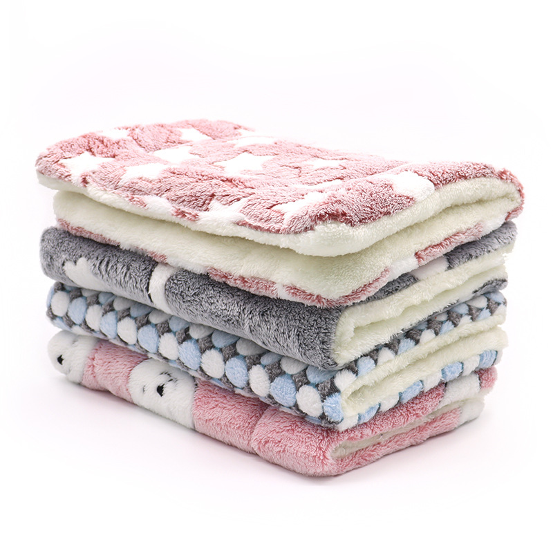 Alfombrillas para perros, mantas para mascotas, mantas de otoño e invierno, almohadillas de algodón cálidas, almohadillas para gatos engrosadas, almohadillas para dormir, suministros para casetas para gatos