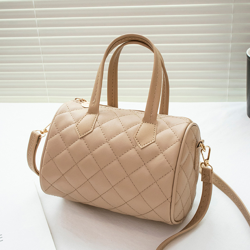 Bolsa de almohada portátil bordada de diamante de moda versátil 2023 nueva moda casuales de color sólido dulces bolsos de mujer image 10