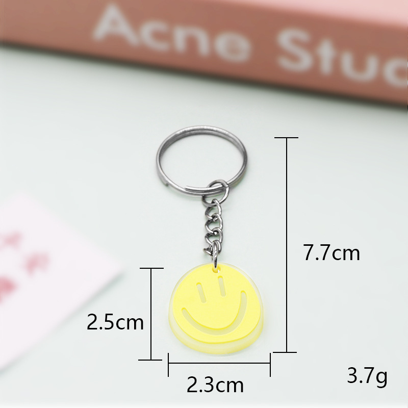 Japonés lindo pequeño llavero campana ins chica corazón Arco Iris color clave anillo bolsa clave colgante al por mayor