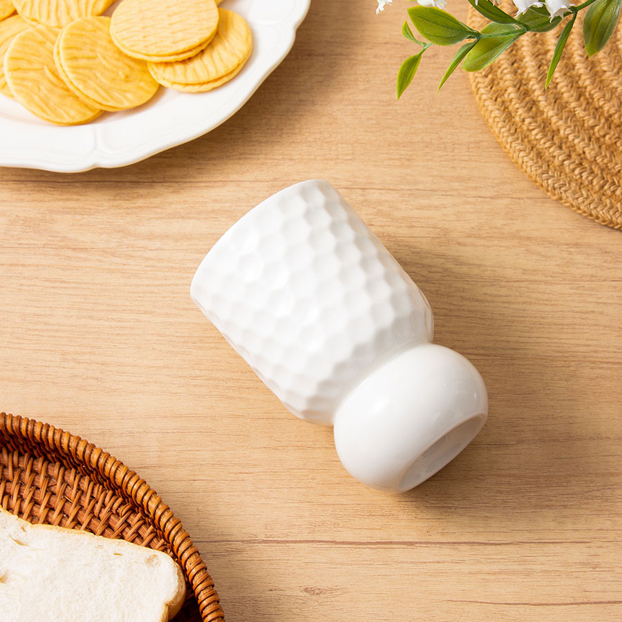 ����羳���˱��մɶ��Ƽ�Լ�߽ű������ֹ�����ֵ�����մɱ�����