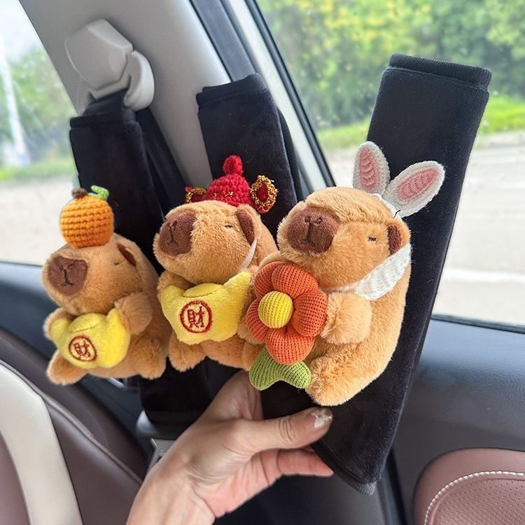 Capybara car decoration ornament, shoulder pad, center console, for girls, 2024 new model for car display screen