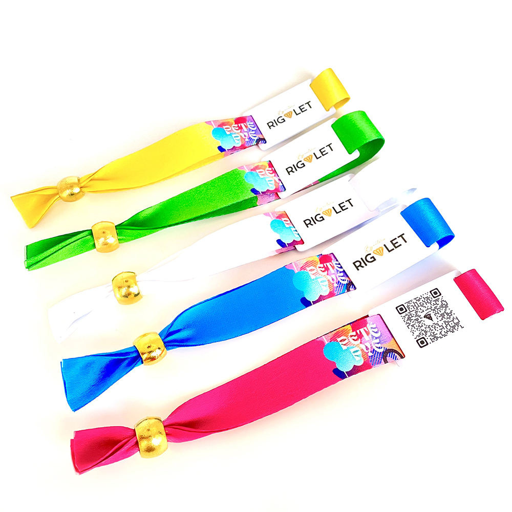 һ����NFC �䶯��ά�� RFID������� ���ֽ� �ݳ����볡ȯ