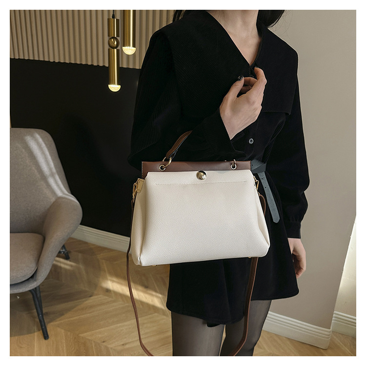 Foreign trade commuter women's bag 2024 spring and summer new contrast color handbag single shoulder crossbody women's bag large capacity women's bag_voghion.com