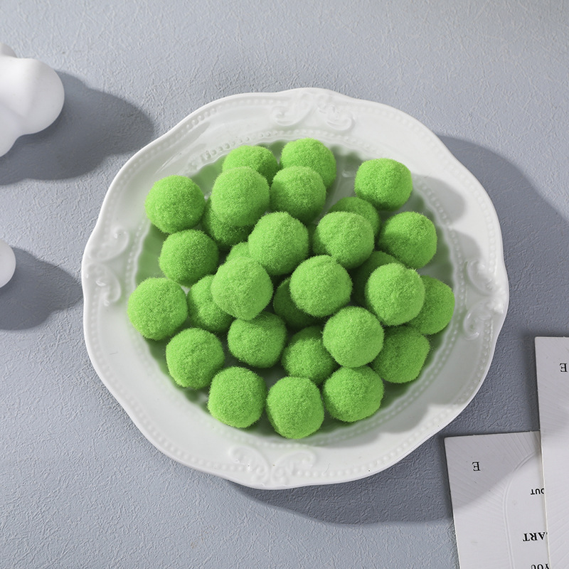 No. 8 fruit green