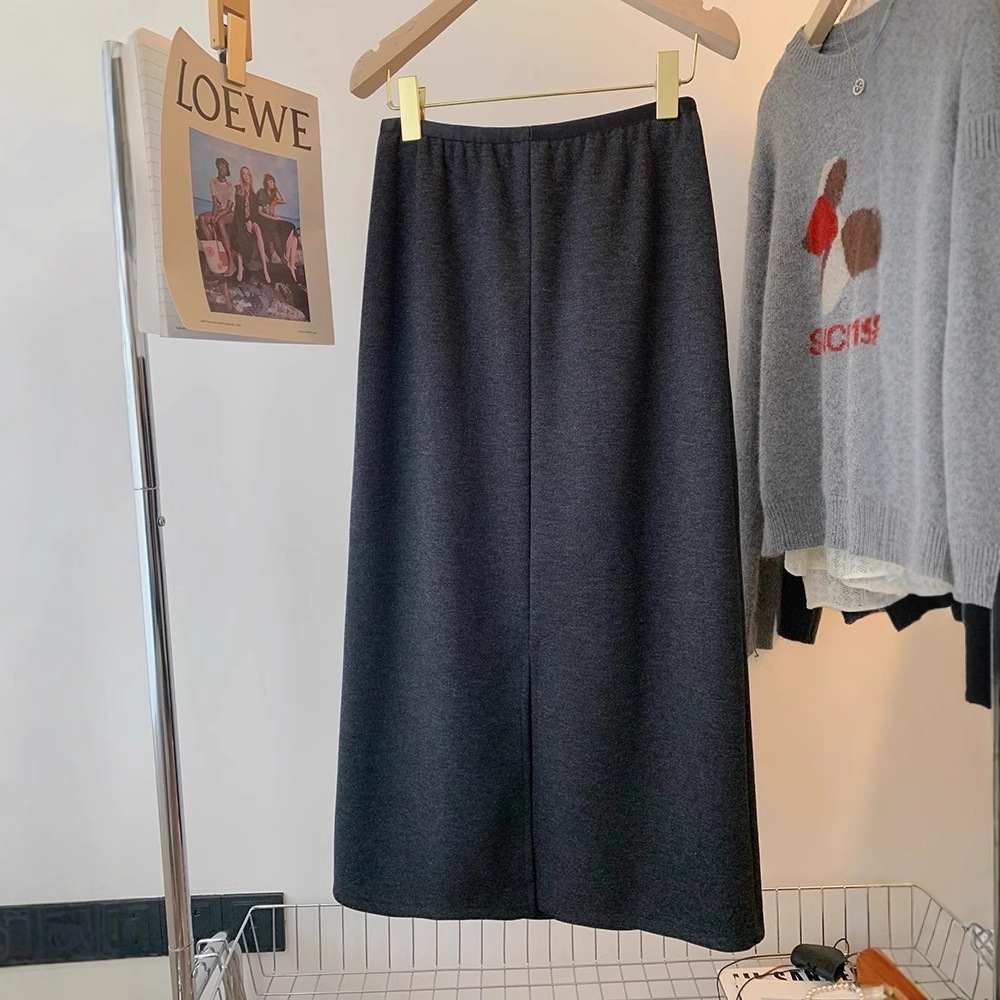 Cashmere demi-season elegant skirt