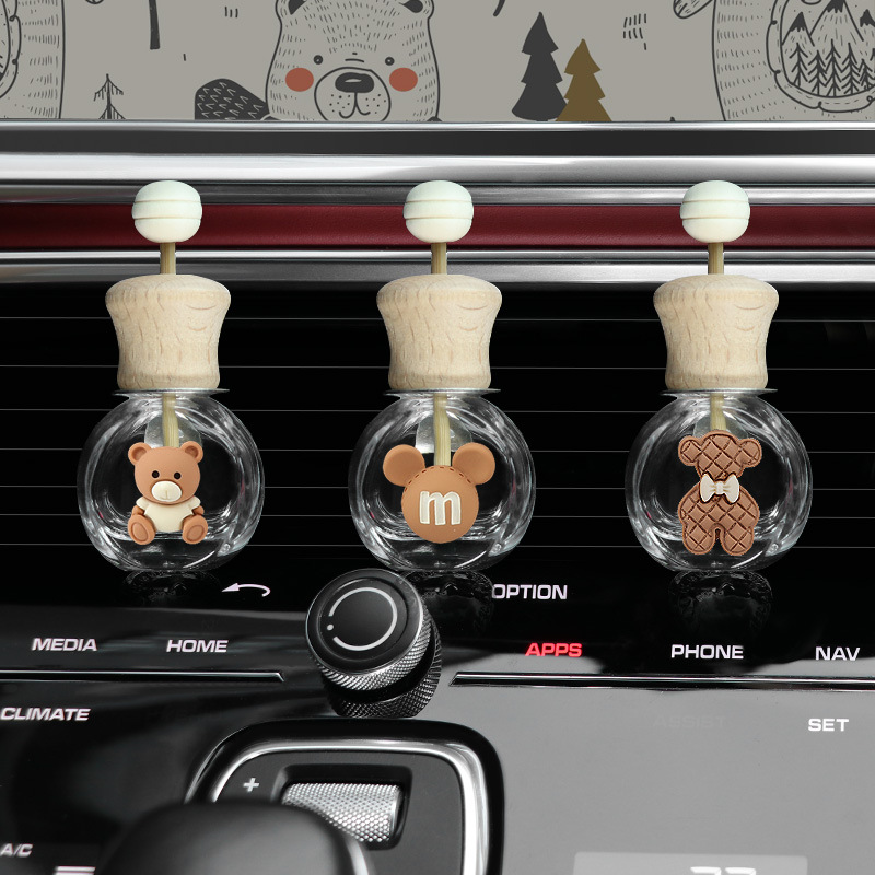 Aromaterapia de coche nuevo 2024 aire acondicionado de coche salida de aire botella de decoración perfume fragancia ligera de larga duración pequeña decoración de coche