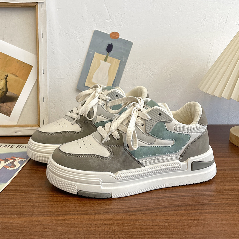 Zapatos de mujer de plataforma baja Otoño e Invierno Zapatos de moda nacionales para mujer 2022 nuevo nicho ins moda deportes casuales Zapatos de mesa