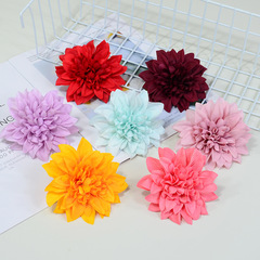 ダリアの花の頭のシミュレーションの毛布ダリアの花の卸売りの結婚式の装飾の花の輪の頭の輪は花の森の花の輪を配合します。