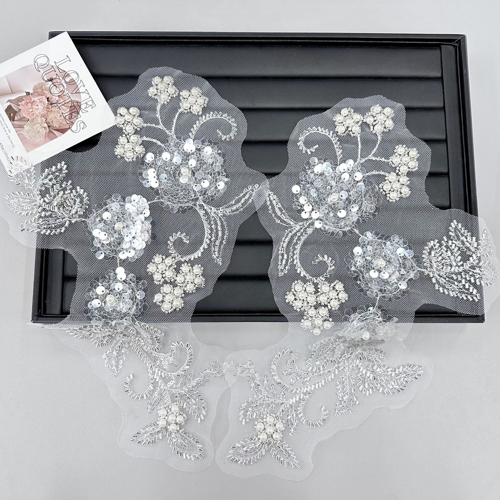 Cuentas estereoscópicas bordadas cuentas esquinilla flor de encaje decal vestido de boda tofacé ropa infantil DIY ropa camisa accesorios