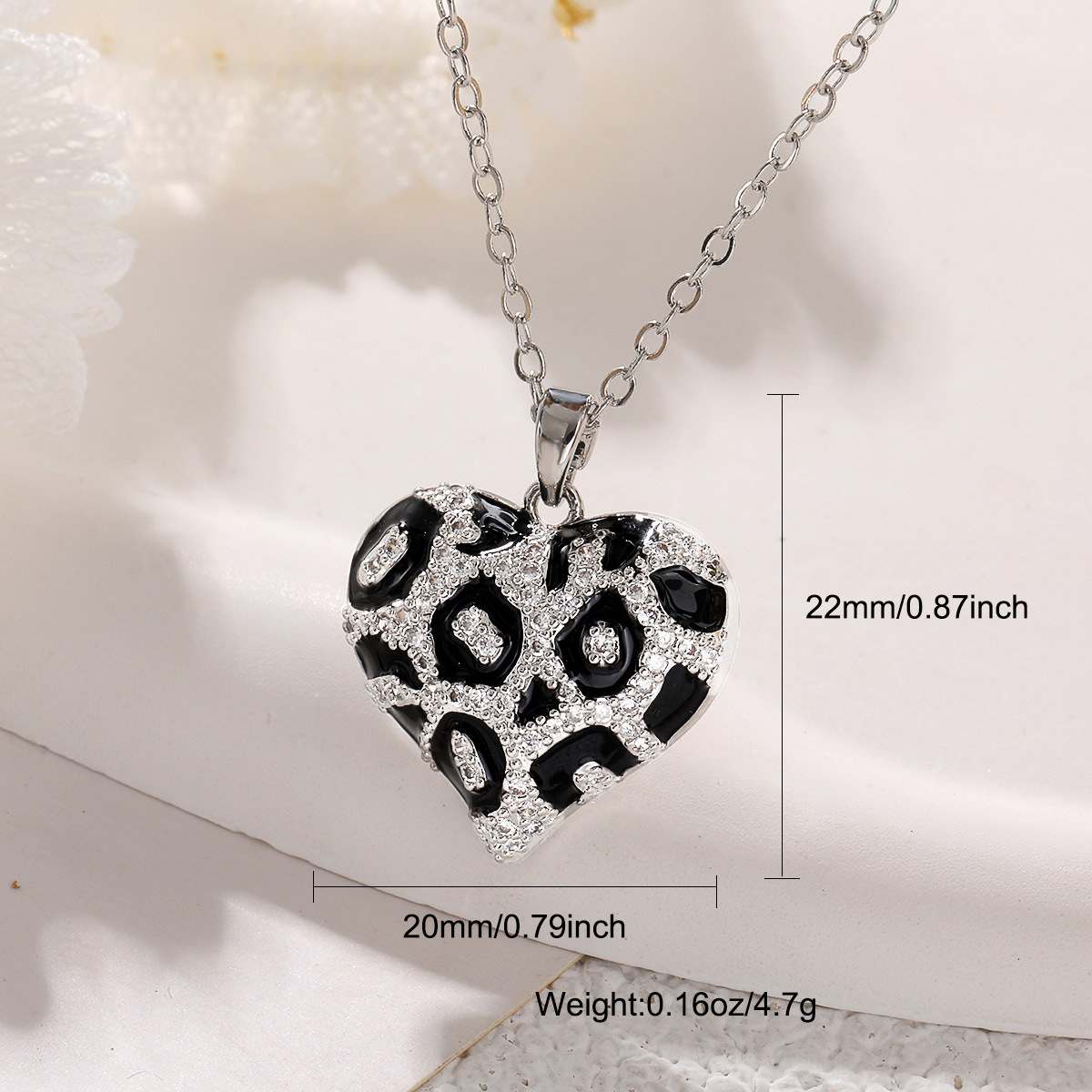 Wholesale Jewelry Retro Heart Shape Leopard Copper Zircon Pendant Necklace Cable Chain display picture 7