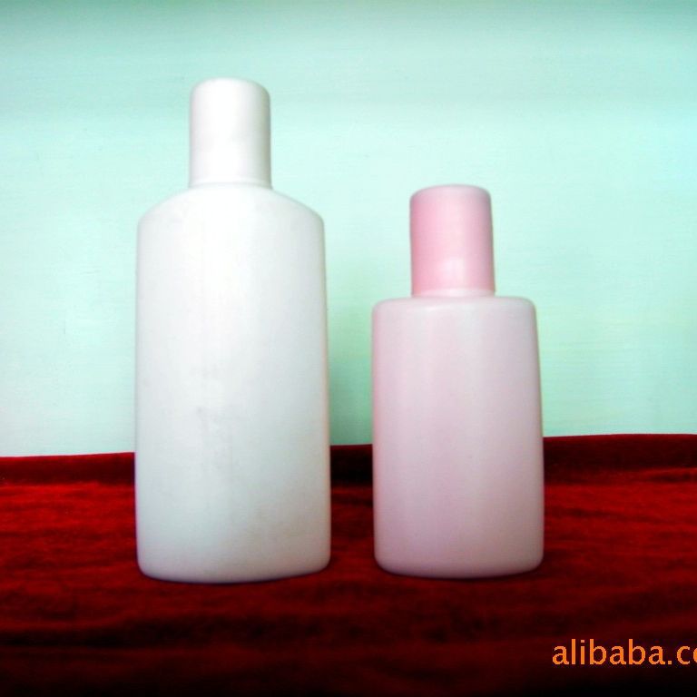 供应100ml  60ml化妆品包装 及妇用洗液瓶 沐浴露塑料瓶子代销
