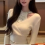 冬季显瘦揉碎时尚针织衫