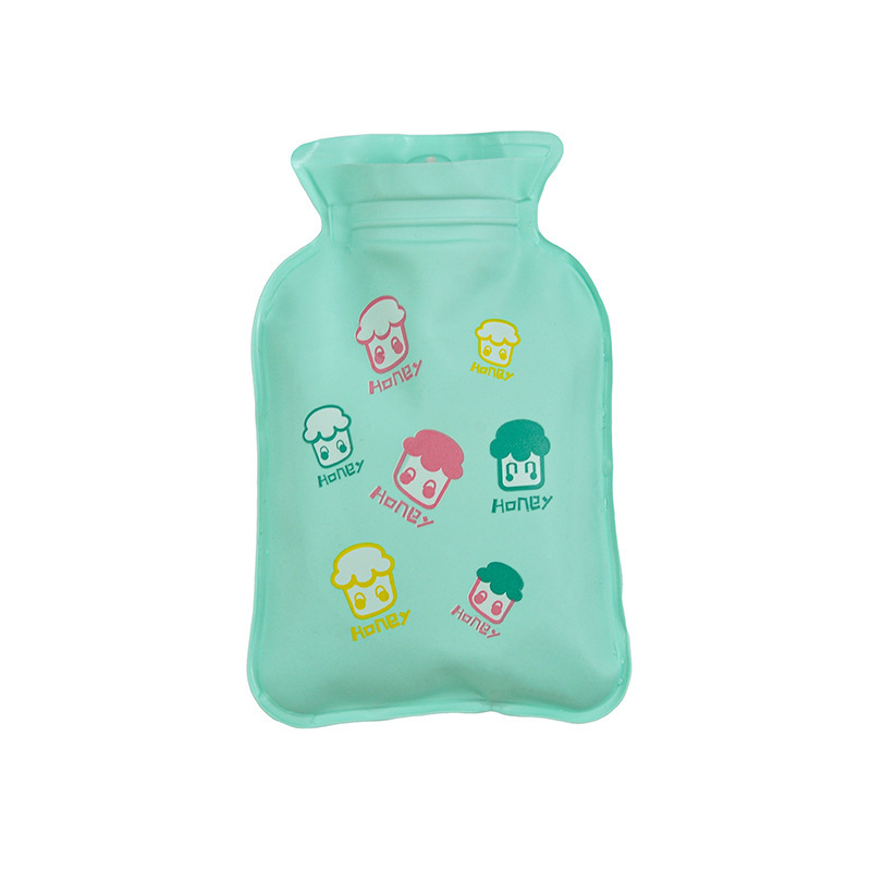 Small hand warmer for elementary school students, water container