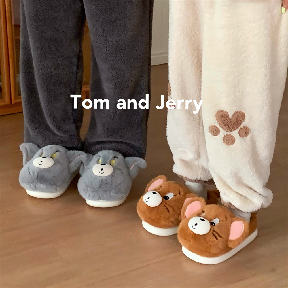 Keep warm cute comfortable winter slippers for men and women
