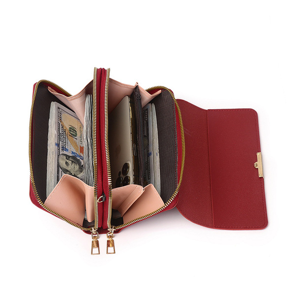 universal capacious wallet