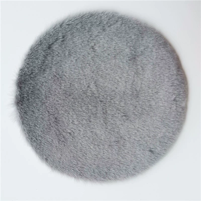 Carpet Covering the Entire Room: Car Carpet - large-gray-circle-diameter-18cm