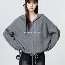 ��ɫ�͹�����Bñᘿ���Ů2025�����¿��㼑��Lë�����׶�����