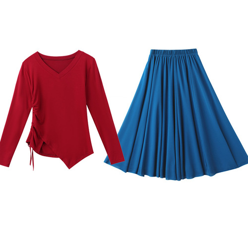 New square dance clothing set with ethnic style, Jiangnan classical dance top and chiffon pants, suitable for middle-aged and elderly women.