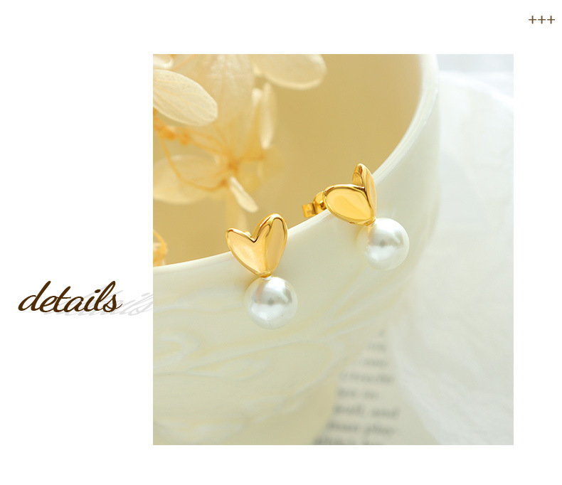 Daily Occasion PVD Coated Real Gold Plated 18K Gold Heart Shape 304 Stainless Steel Retro Waterproof Non Tarnish Ear Studs