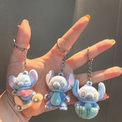 漫画ステッチキーホルダーペンダント立体植毛クマ人形車のキーホルダーバッグペンダント小さなギフト