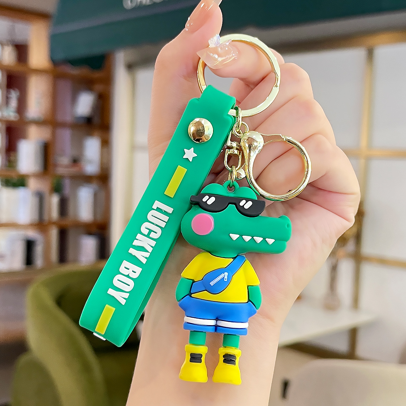 Venta directa de fábrica llavero colgante pequeño muñeca tridimensional llavero de coche mochila escolar colgante puesto al por mayor productos pequeños