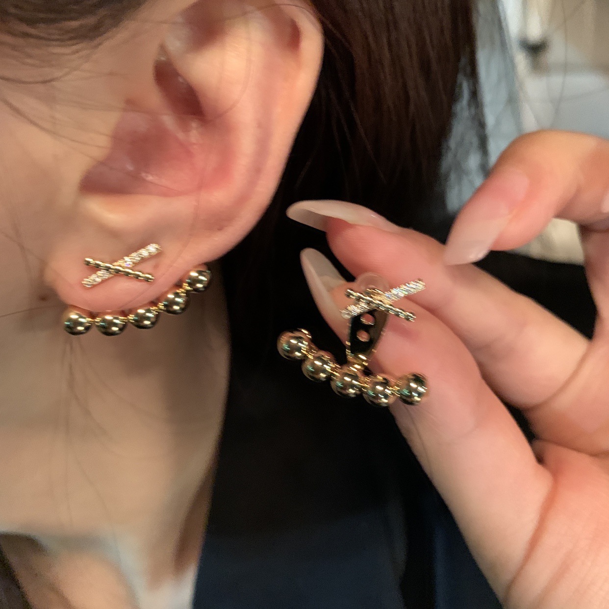 Cross hanging style simple and fashionable women's metal round bean personalized light luxury earrings, earrings_voghion.com