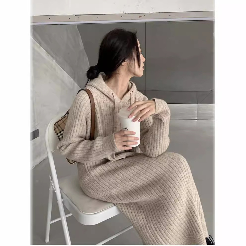 2024 Korean Style Hooded Sweater Dress for Women Autumn and Winter New Loose Slimming Look Mid-Length Over-The-Knee Thickeneded Knitted Skirt