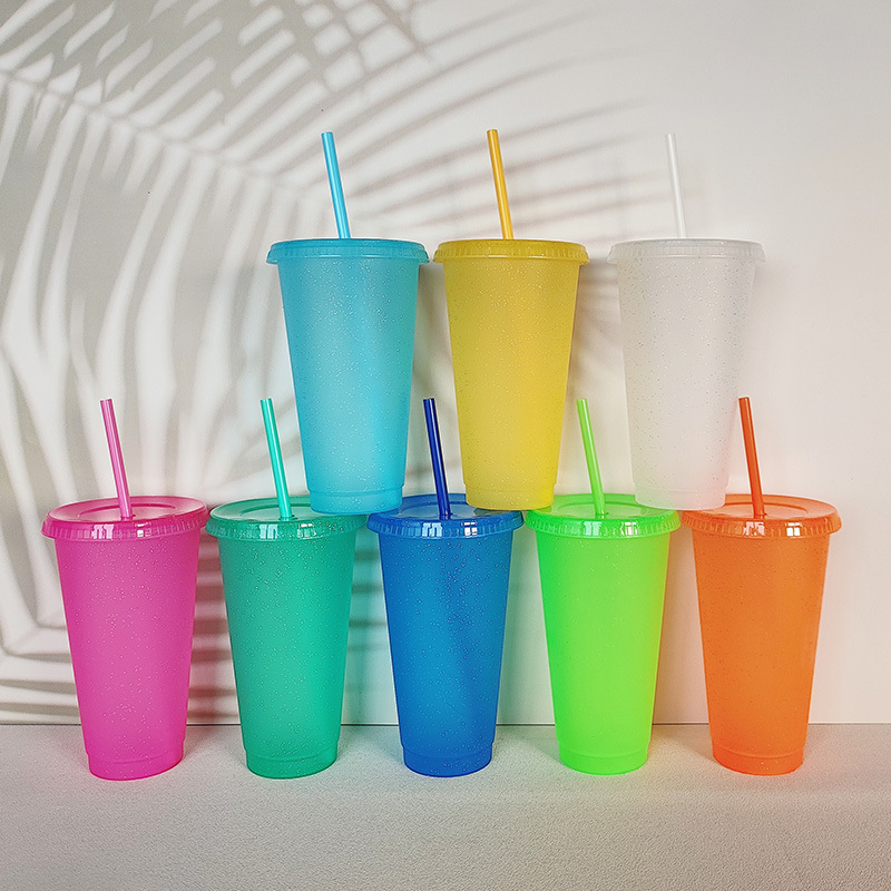 夏季新款创意水杯亮片闪粉吸管杯 塑料多规格吸管设计舒适吸管杯