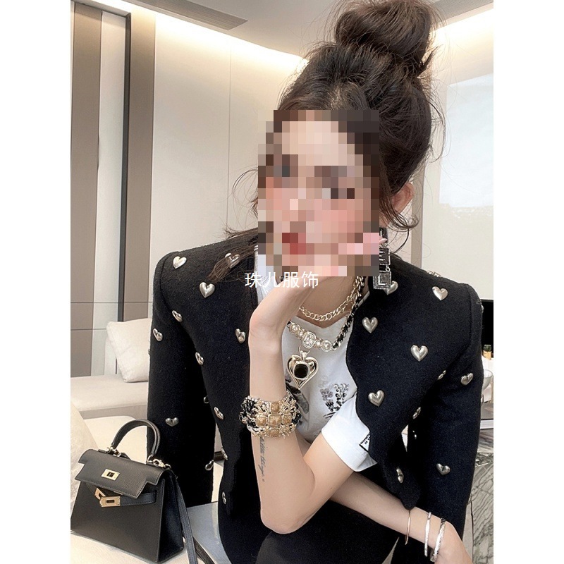 Trendy Black Wool Cardigan with Heart Design, Heavy-Duty Short Jacket for Women, Chanel-Style Tweed for Spring