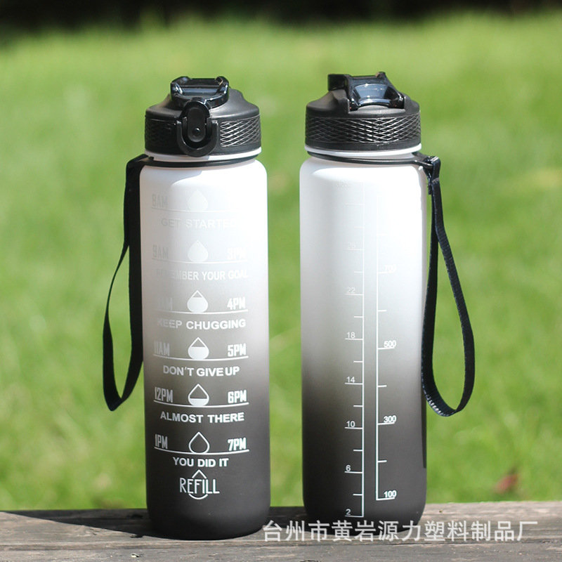 En stock 1000ml Amazon Tritan plástico botella de agua rebote cubierta con escala paja deportes taza espacio