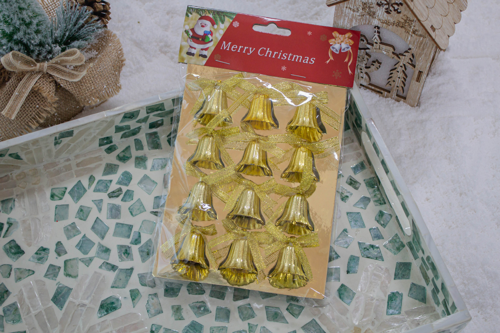 Decoraciones de Navidad personalizadas de plástico 3cm campana colgante decoración creativa de Navidad colgante hecho a mano