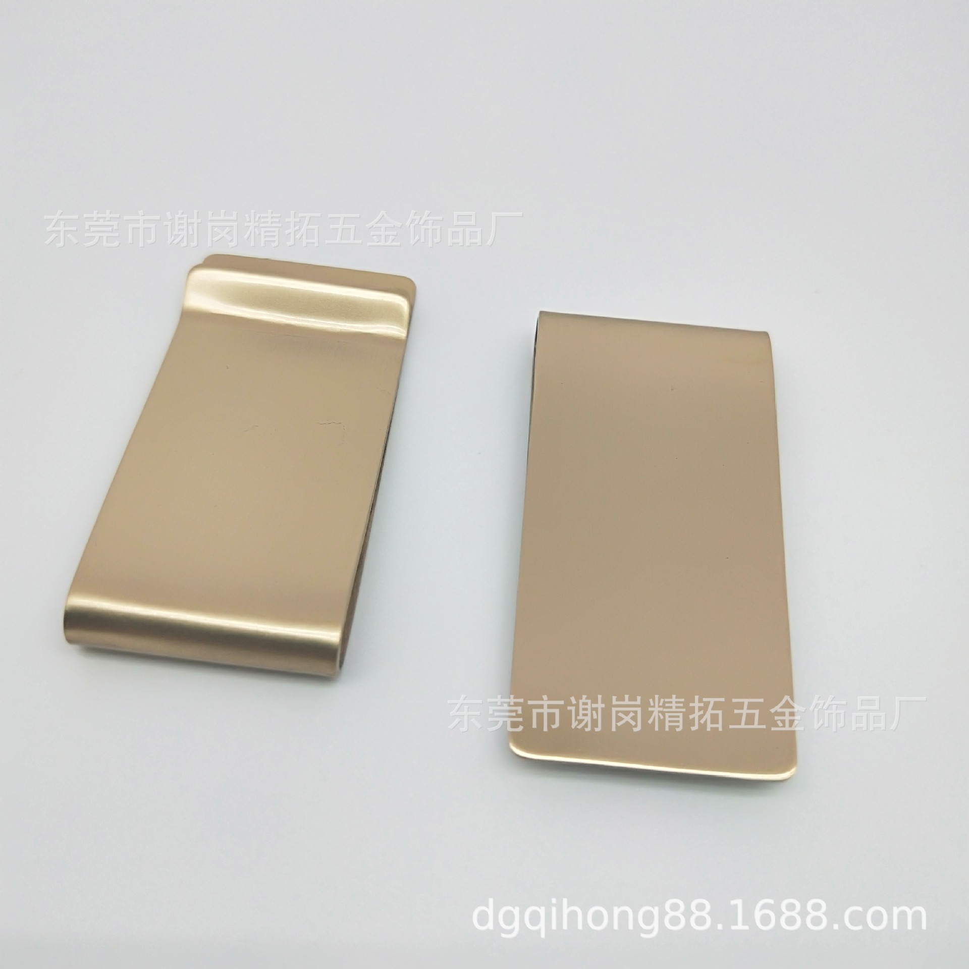 供应简约金属钱夹 五金黄铜冲压钱夹 不锈钢拉丝折弯钞票美金夹