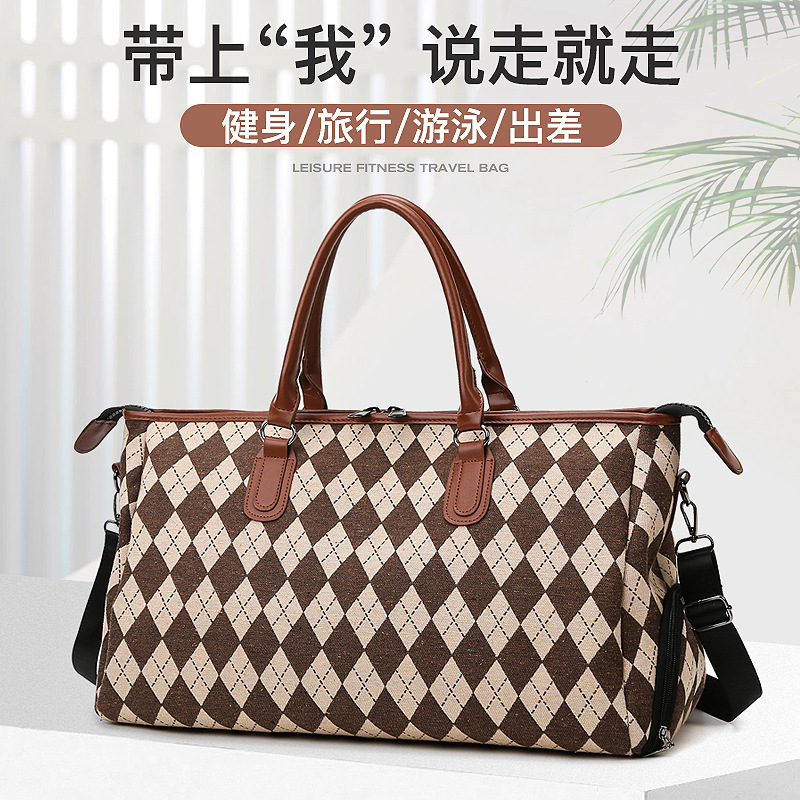 批发新款时尚菱格大容量单肩斜挎健身包鞋仓瑜伽包旅行包女手提包