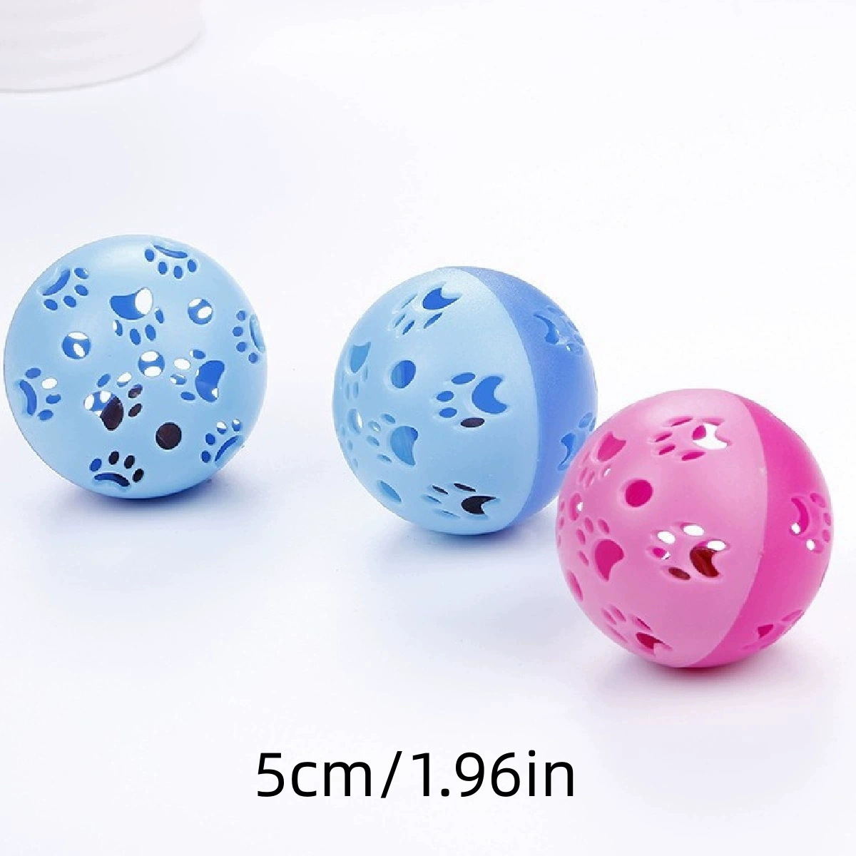 Plastic small bell, toy, makes sounds, pet, can bite, cat
